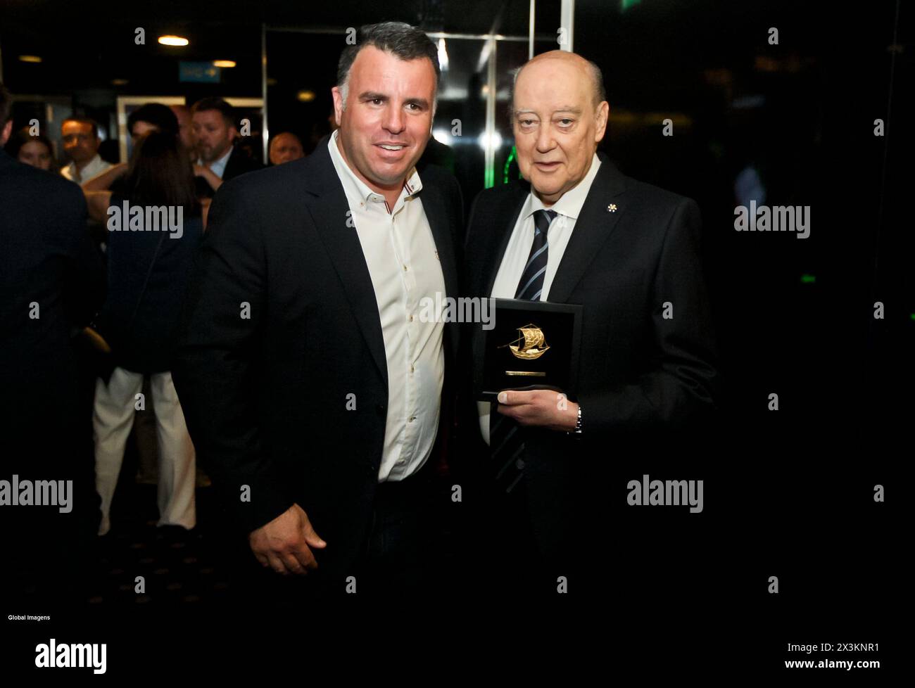 Espinho, Portogallo. 23 aprile 2024. Espinho, 04/23/2024 - FC Porto: Cena di anniversario per il 42° ufficio di Pinto da Costa come capo del FC Porto, al Casino de Espinho. Marco Martins, Pinto da Costa. (José Carmo/Global Imagens) credito: Atlantico Press/Alamy Live News Foto Stock