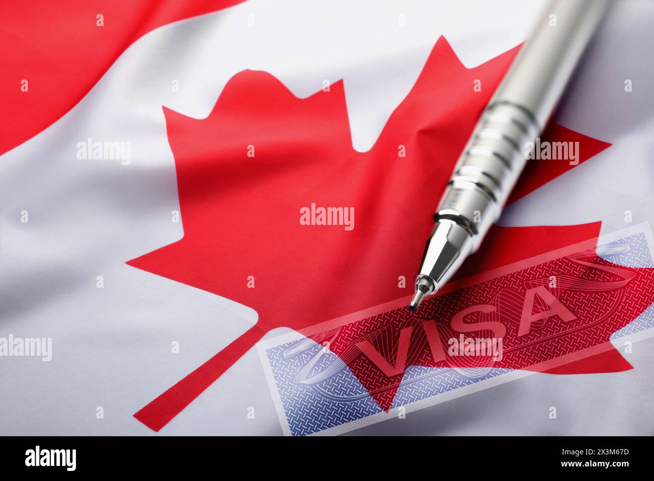 Visto per il Canada. Esposizione multipla con bandiera nazionale, primo piano Foto Stock