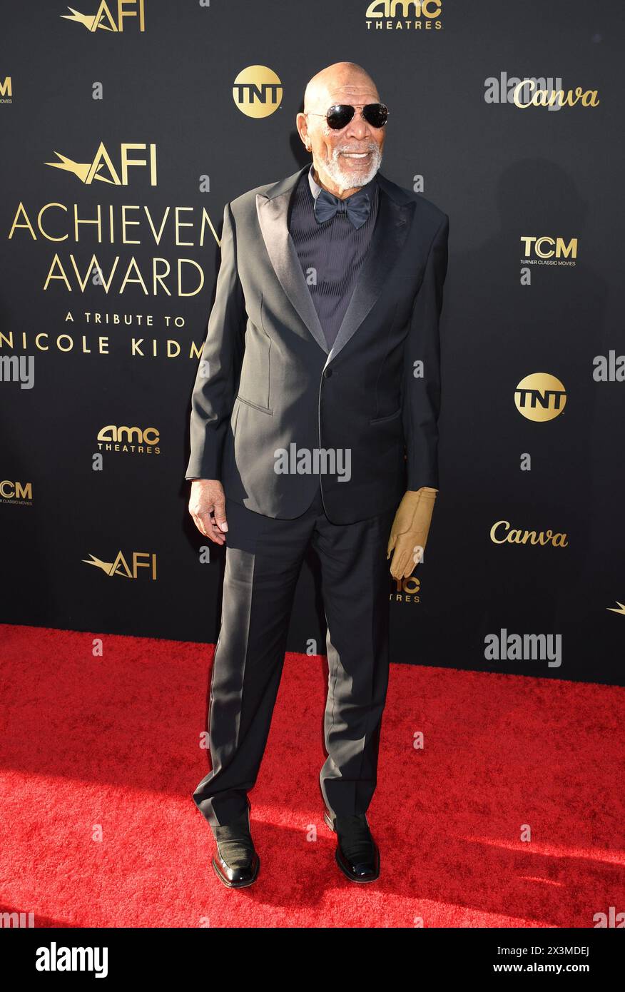 Hollywood, California. 27 aprile 2024. Morgan Freeman al 49° AFI Life Achievement Award omaggio a Nicole Kidman al Dolby Theater di Hollywood, California, il 27 aprile 2024. Crediti: Jeffrey Mayer/Media Punch/Alamy Live News Foto Stock