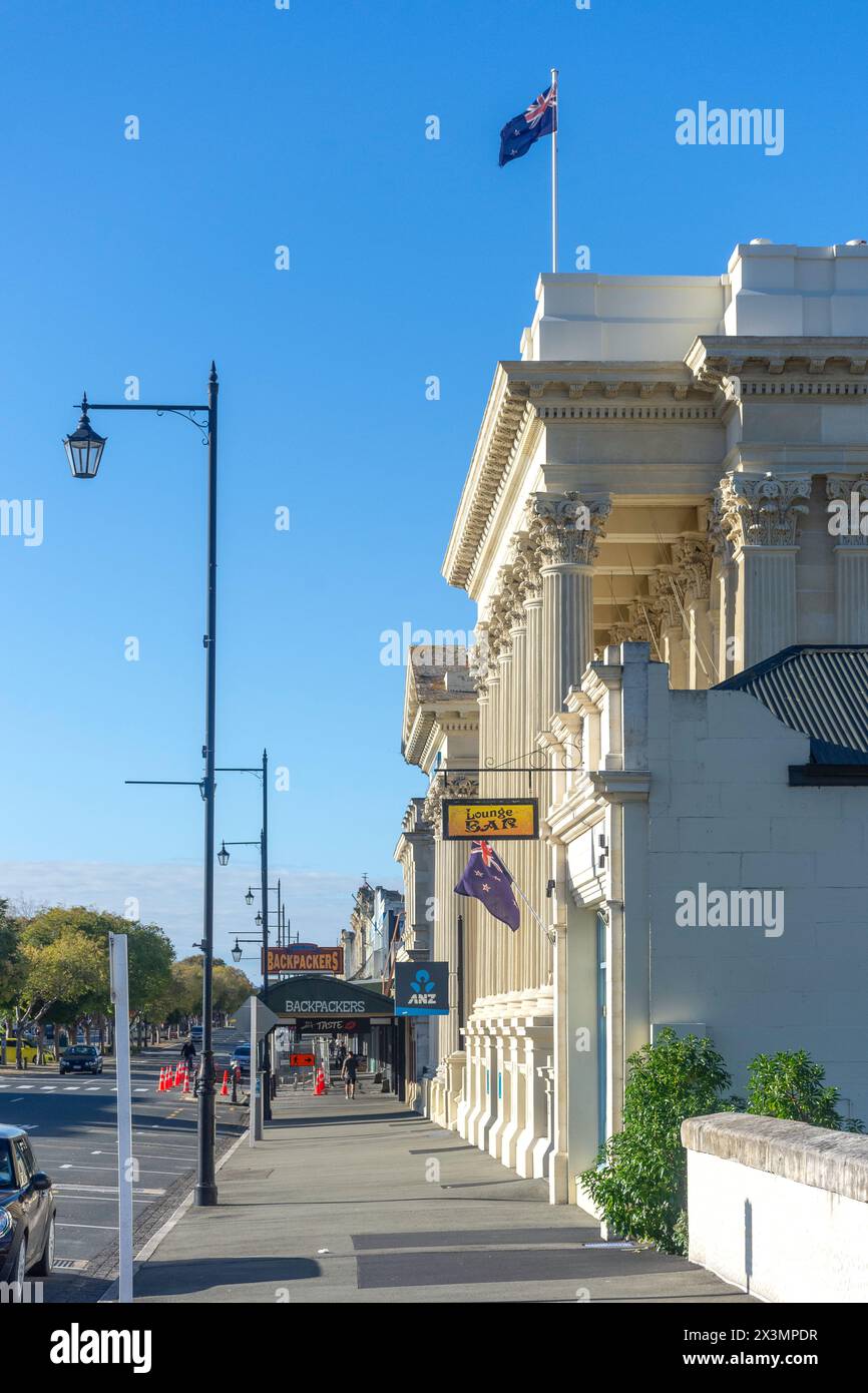 Edifici storici neoclassici, Thames Street, Oamaru (te OHA-a-Maru), Otago Region, South Island, nuova Zelanda Foto Stock