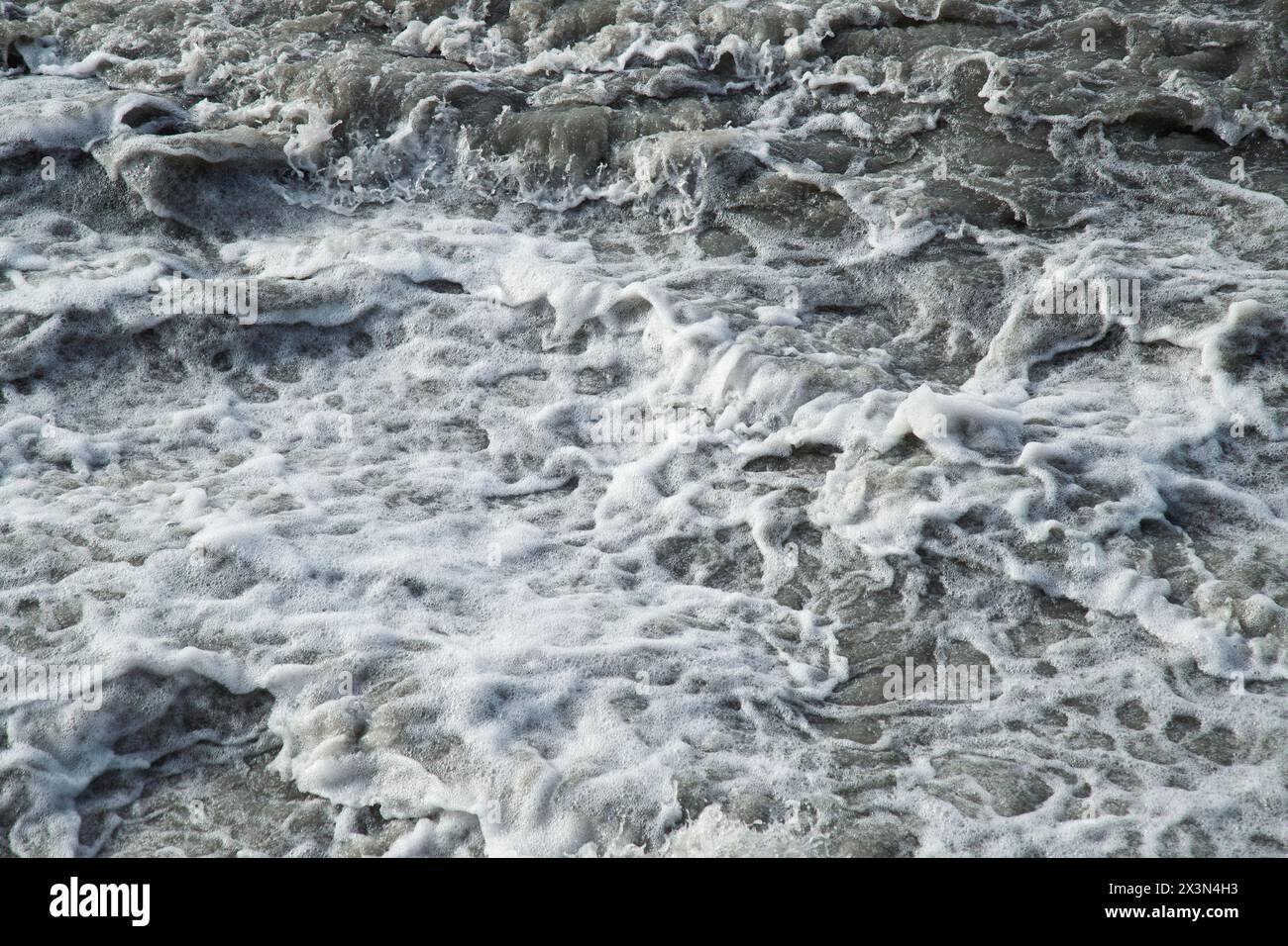 onde e rapide del fiume selvaggio, da vicino Foto Stock
