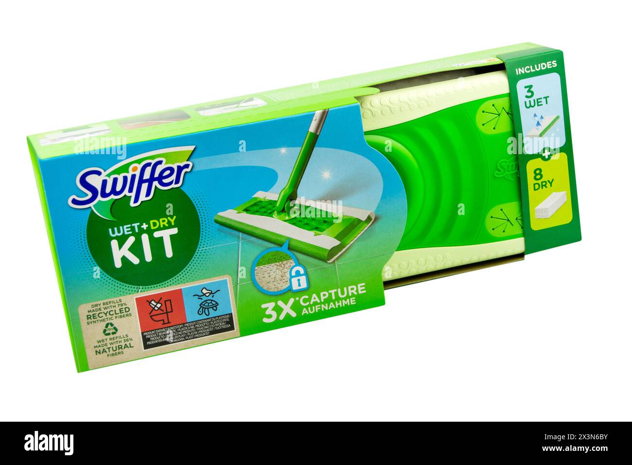 Amburgo, Germania - aprile 26 2024: Swiffer Wet Dry Kit detergente per pavimenti isolato su sfondo bianco Foto Stock