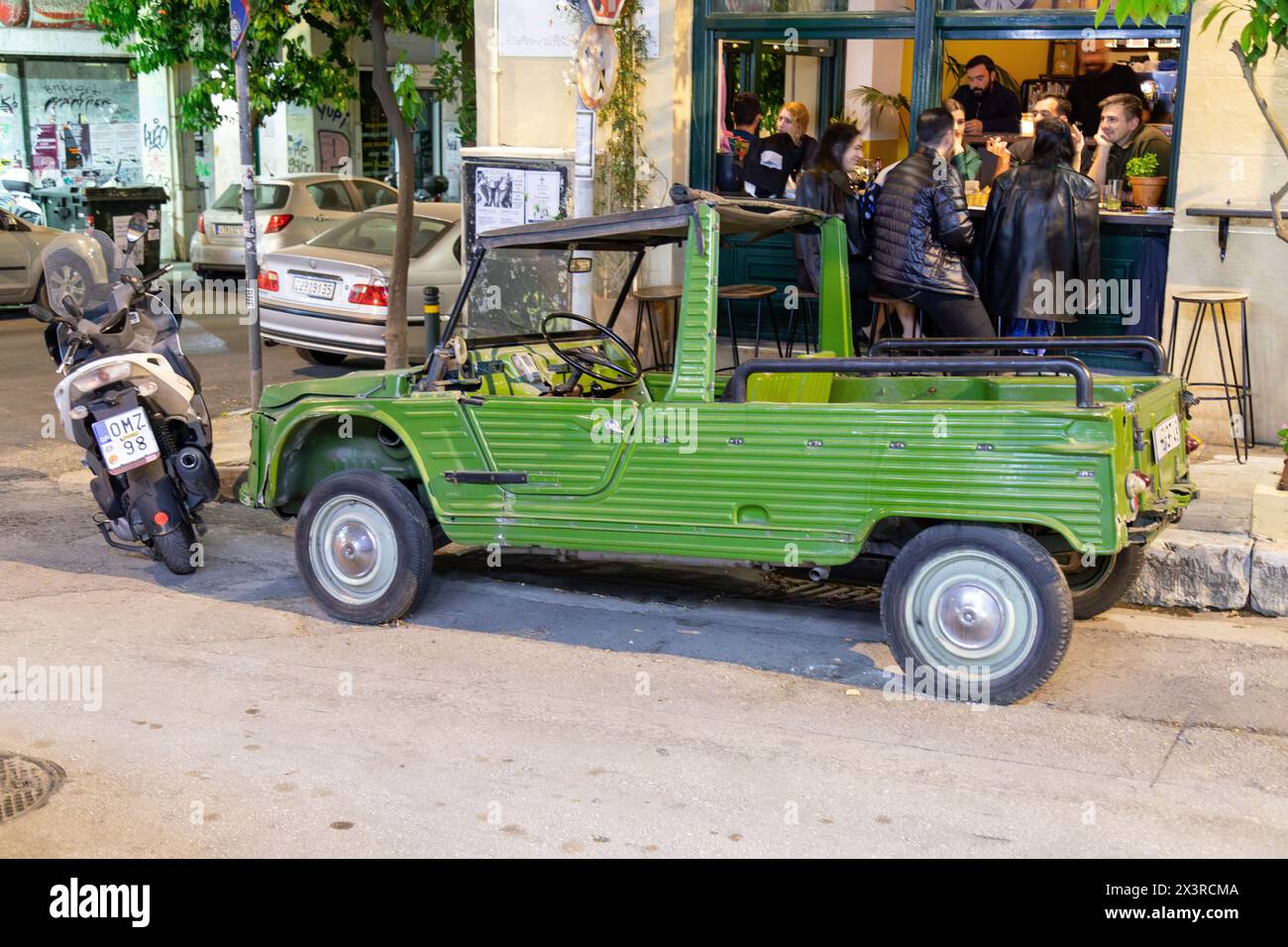 Citroen Mehari pick up truck, Atene, Grecia. Foto Stock