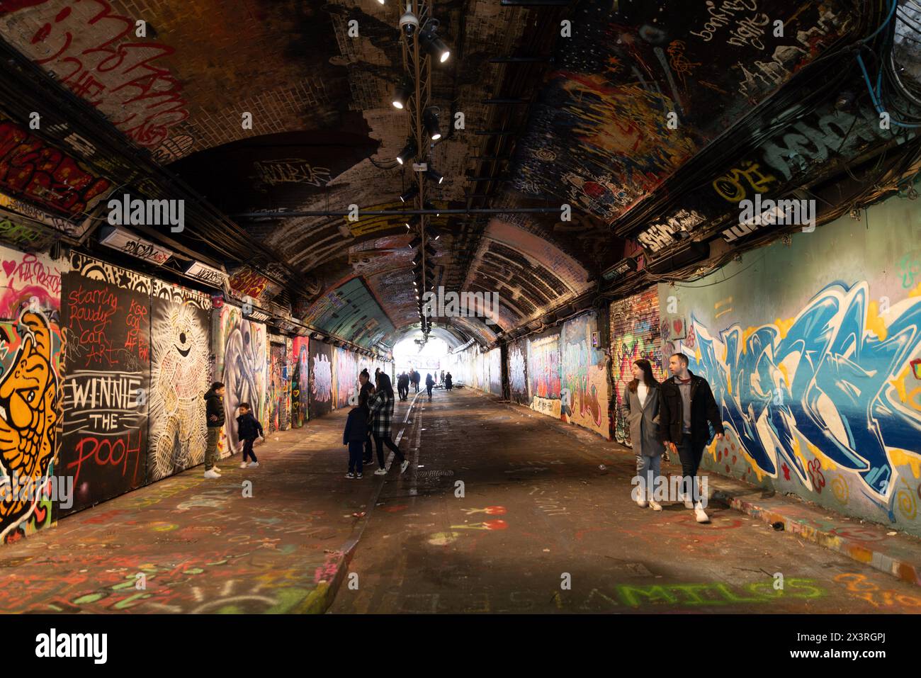 Il tunnel dei graffiti a Leake Street, Waterloo, Londra Foto Stock
