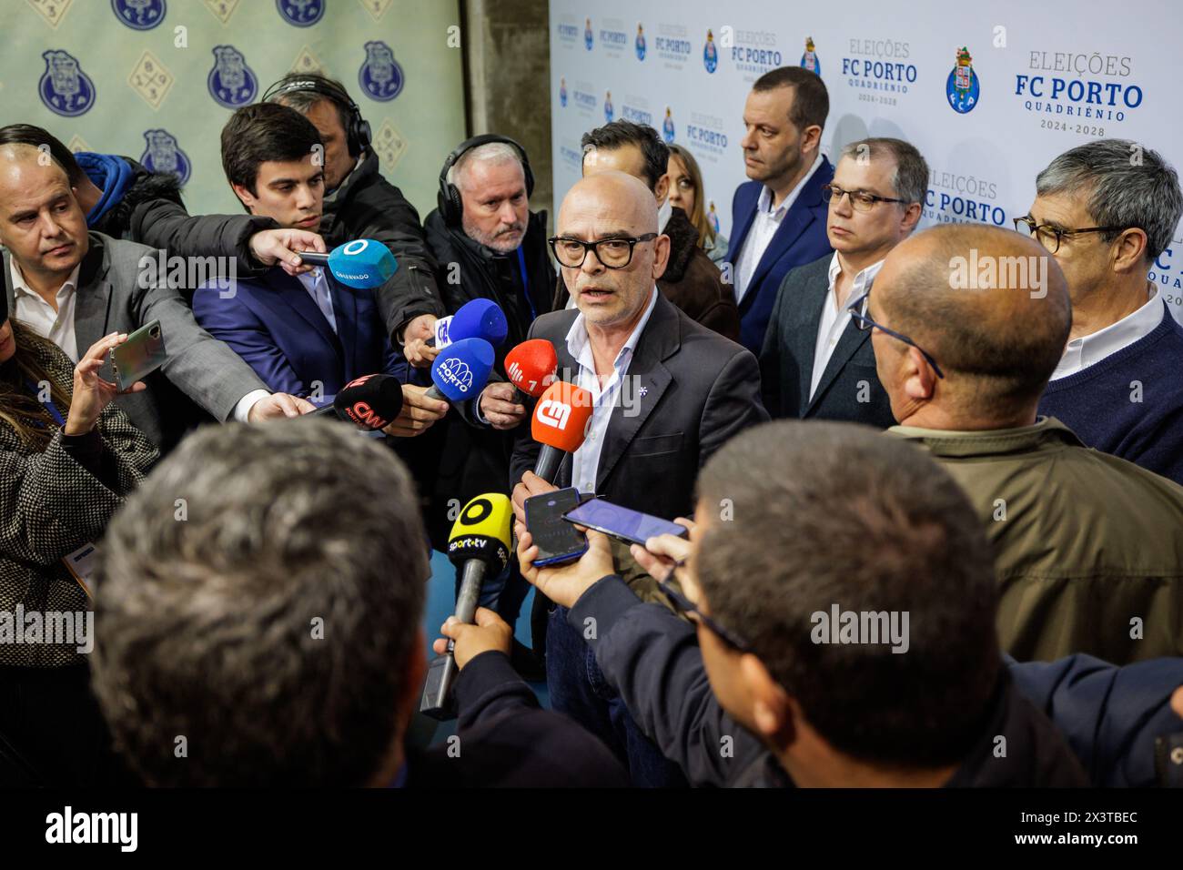 Porto, Portogallo. 27 aprile 2024. Porto, 04/27/2024 - elezioni per la presidenza del Futebol Clube do Porto a Estádio do Dragão. Nuno Lobo (Miguel Pereira/Global Imagens) crediti: Atlantico Press/Alamy Live News Foto Stock