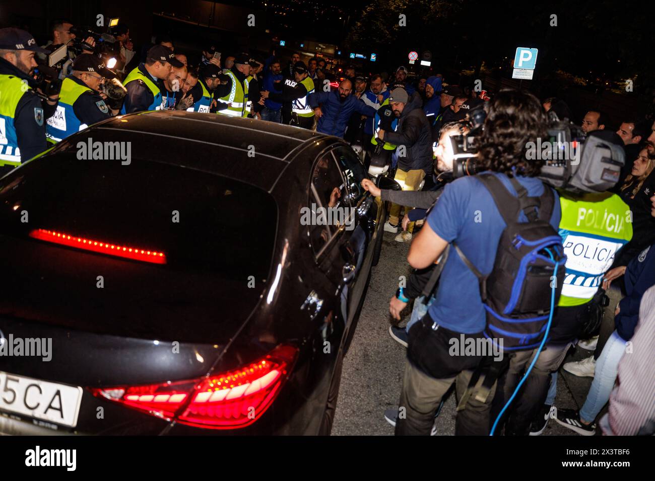 Porto, Portogallo. 27 aprile 2024. Porto, 04/27/2024 - elezioni per la presidenza del Futebol Clube do Porto a Estádio do Dragão. (Miguel Pereira/Global Imagens) credito: Atlantico Press/Alamy Live News Foto Stock
