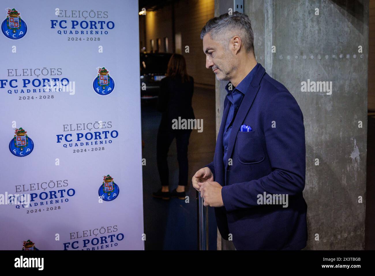 Porto, Portogallo. 27 aprile 2024. Porto, 04/27/2024 - elezioni per la presidenza del Futebol Clube do Porto a Estádio do Dragão. Vitor Baía (Miguel Pereira/Global Imagens) credito: Atlantico Press/Alamy Live News Foto Stock