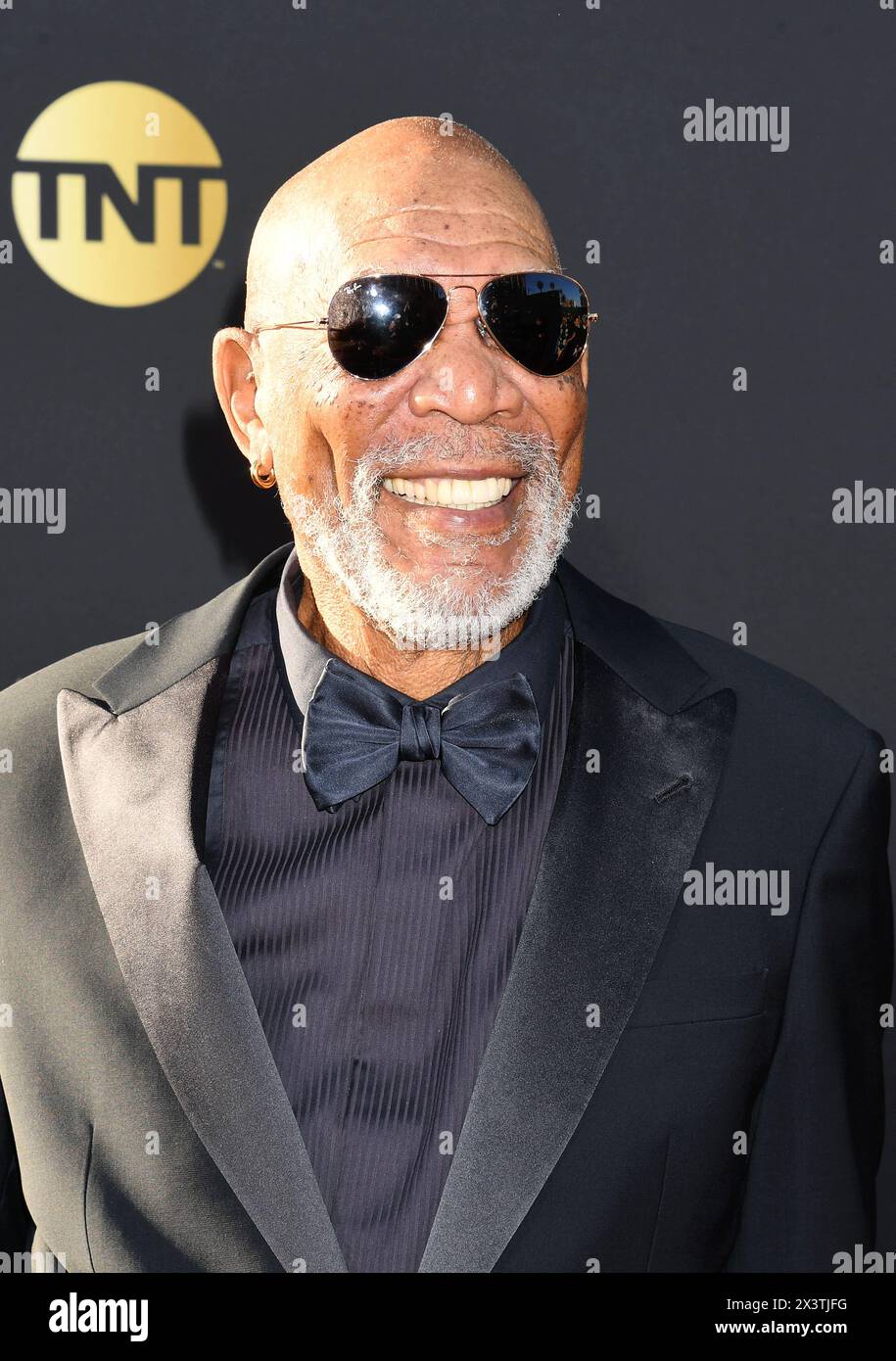 HOLLYWOOD, CALIFORNIA - APRILE 27: Morgan Freeman partecipa al 49° AFI Lifetime Achievement Award Gala Tribute che celebra Nicole Kidman al Dolby Theat Foto Stock