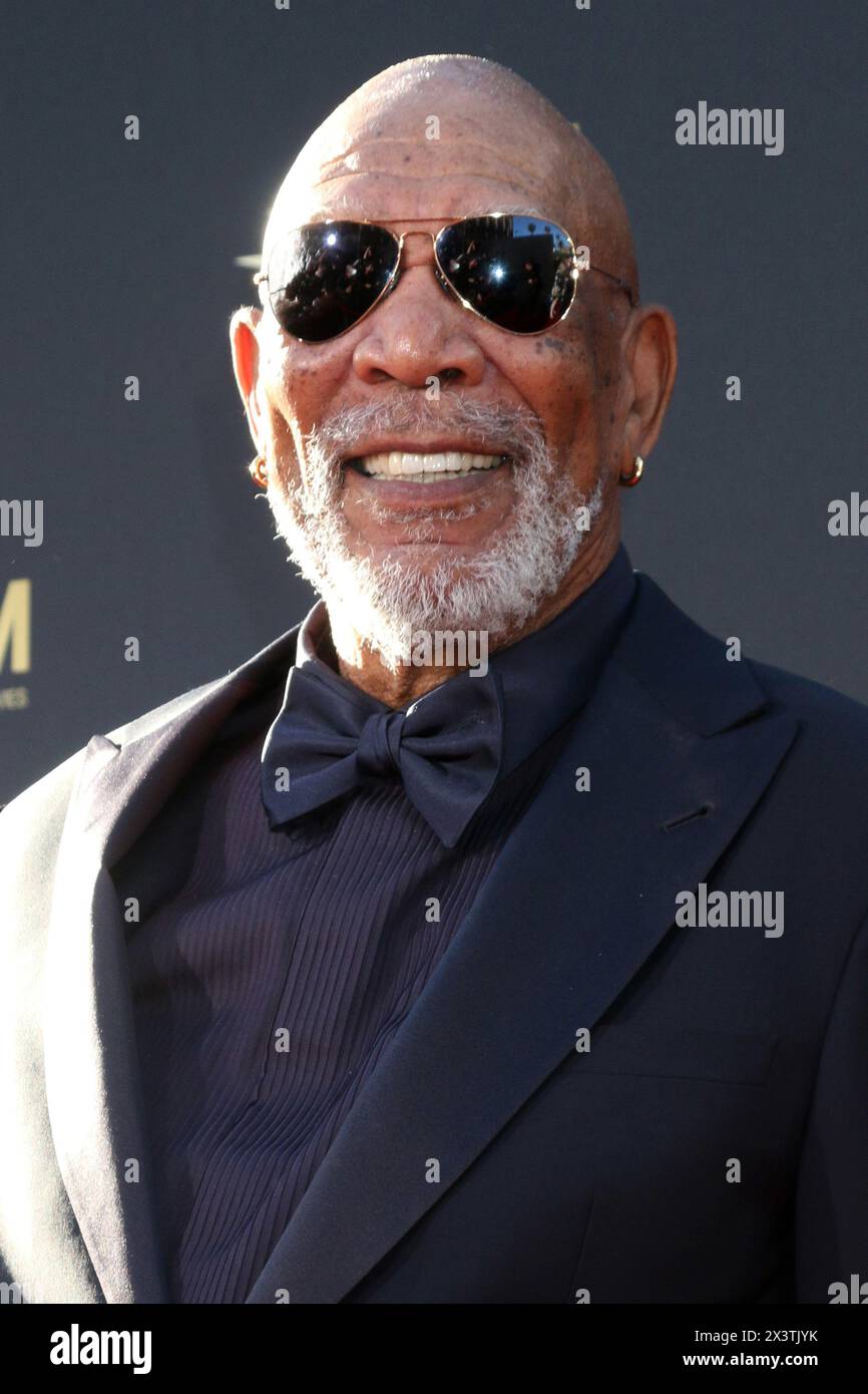 27 aprile 2024, Los Angeles, CA, Stati Uniti: LOS ANGELES - APR 27: Morgan Freeman agli AFI Lifetime Achievement Awards IHO Nicole Kidman al Dolby Theater il 27 aprile 2024 a Los Angeles, CA (Credit Image: © Kay Blake/ZUMA Press Wire) SOLO USO EDITORIALE! Non per USO commerciale! Foto Stock