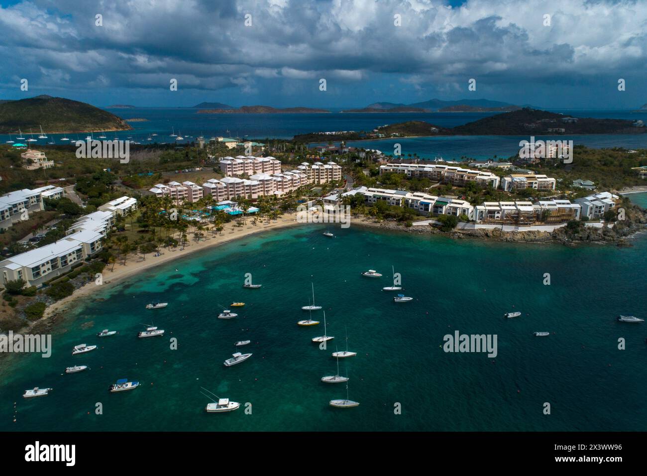 Caraibi, Mar dei Caraibi, Isole Vergini americane, Isola di Saint Thomas. Cowpet Bay Foto Stock