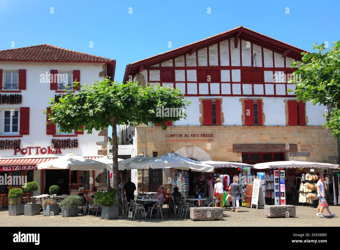 Francia, Nouvelle Aquitaine, Pyrenees atlantique (64), Paesi baschi francesi, Espelette Foto Stock
