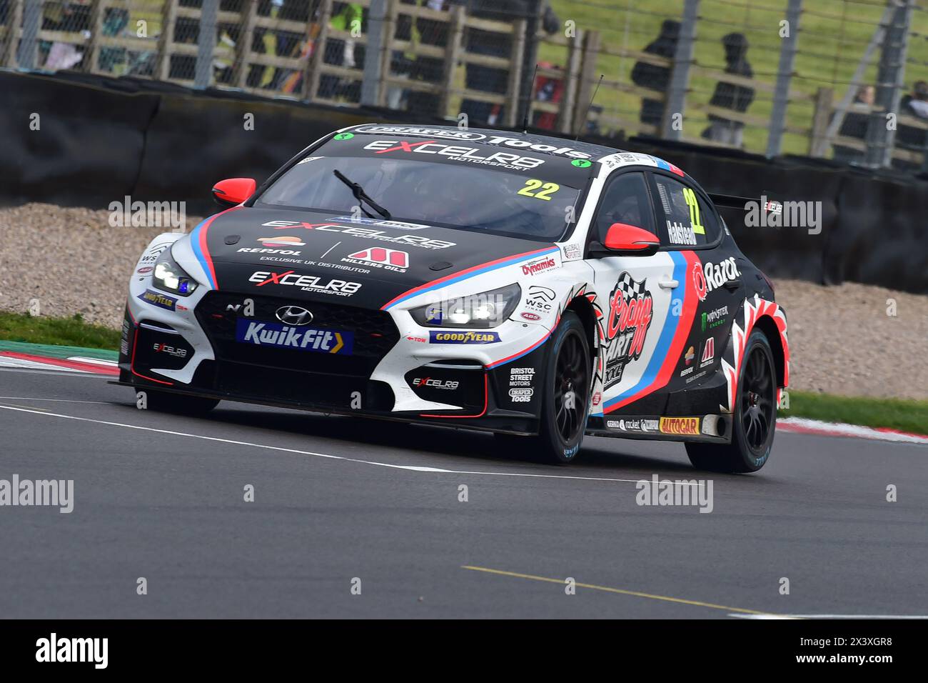 Nick Halstead, Hyundai i30N, Team Bristol Street Motors, gara 1, BTCC, British Touring Car Championship, gare di apertura della stagione 2024, Donington Foto Stock