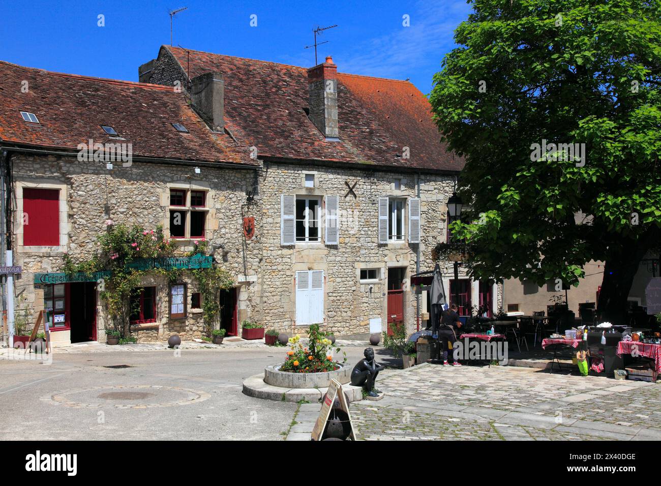 Francia, Nouvelle Aquitaine, dipartimento di Vienne, Chauvigny, città medievale Foto Stock