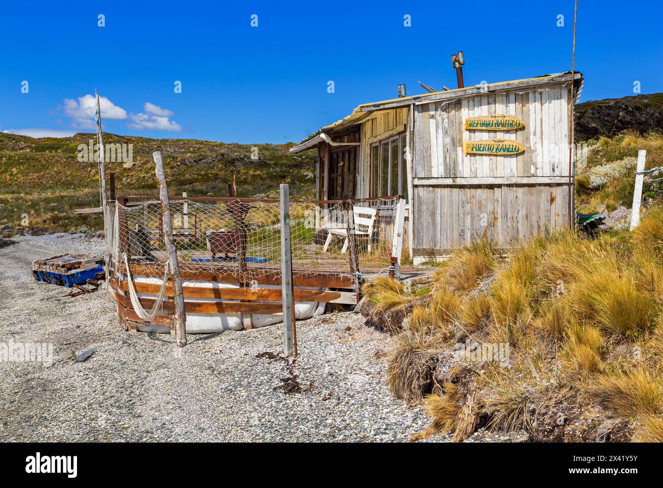 Shack on Bridges Island, Ushuaia, Tierra del Fuego, Argentina, Sud America Foto Stock