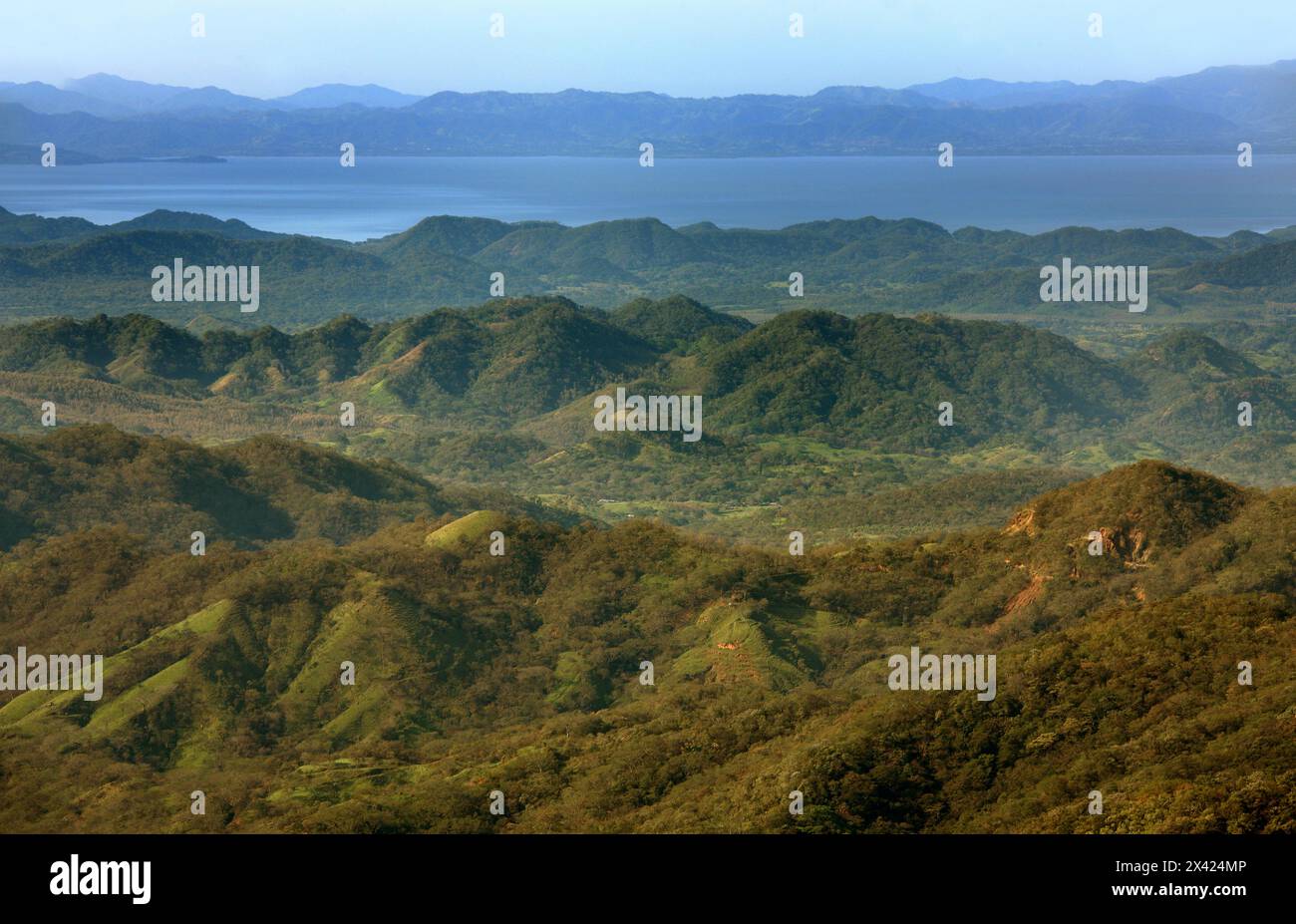 Il Golfo e la penisola di Nicoya, la costa del Pacifico, la Costa Rica, l'America centrale. Foto Stock