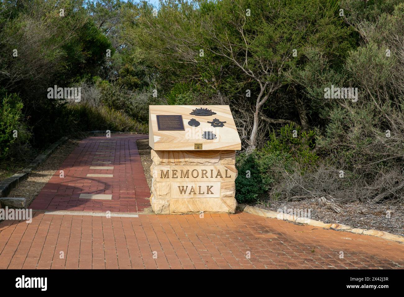 L'Australia's Memorial Walk al North Head Sanctuary Manly, Sydney, NSW, onora coloro che hanno servito e sostenuto la difesa dell'Australia Foto Stock