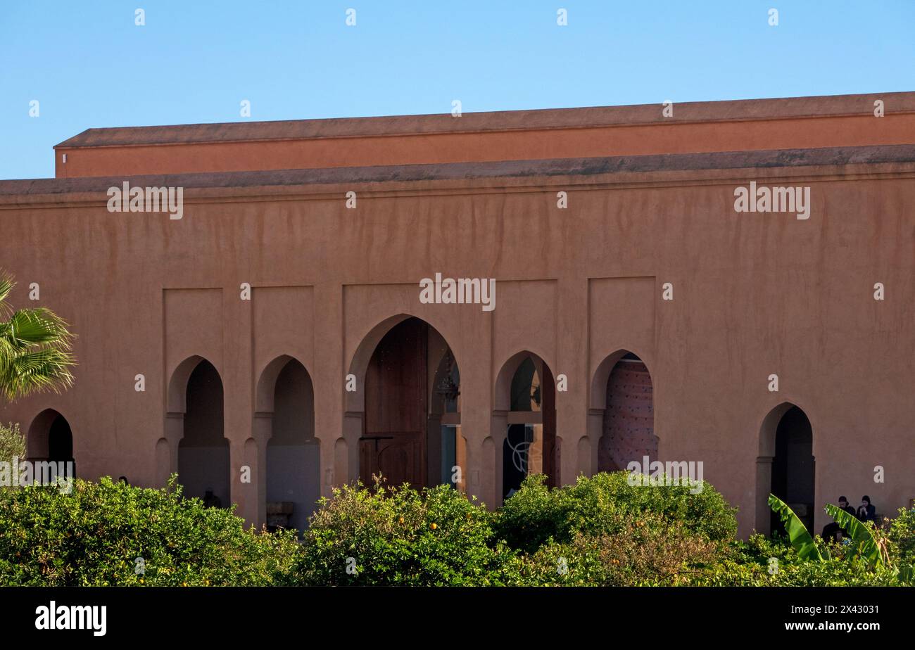 Marrakech Marocco, 16.11.2024. Splendida vista sul muro del Palazzo El Badi, Marrakech, Marocco, Nord Africa, Africa Foto Stock