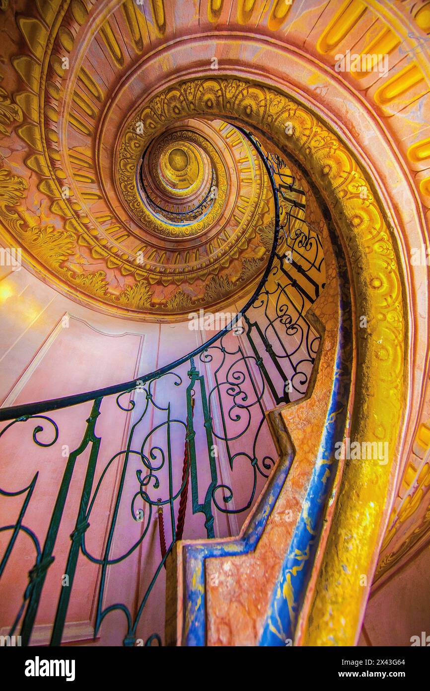 Europa, Austria, Melk. Scala a chiocciola nel Monastero di Melk. Foto Stock