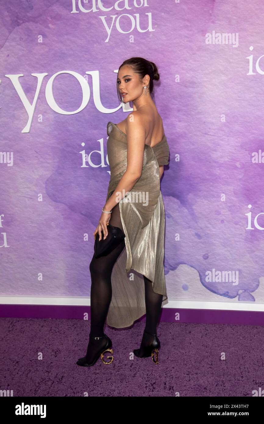 Catriona Gray partecipa alla prima di "The idea of You" di The prime Video a New York al Jazz al Lincoln Center. (Foto di Ron Adar / SOPA Images/Sipa USA) Foto Stock