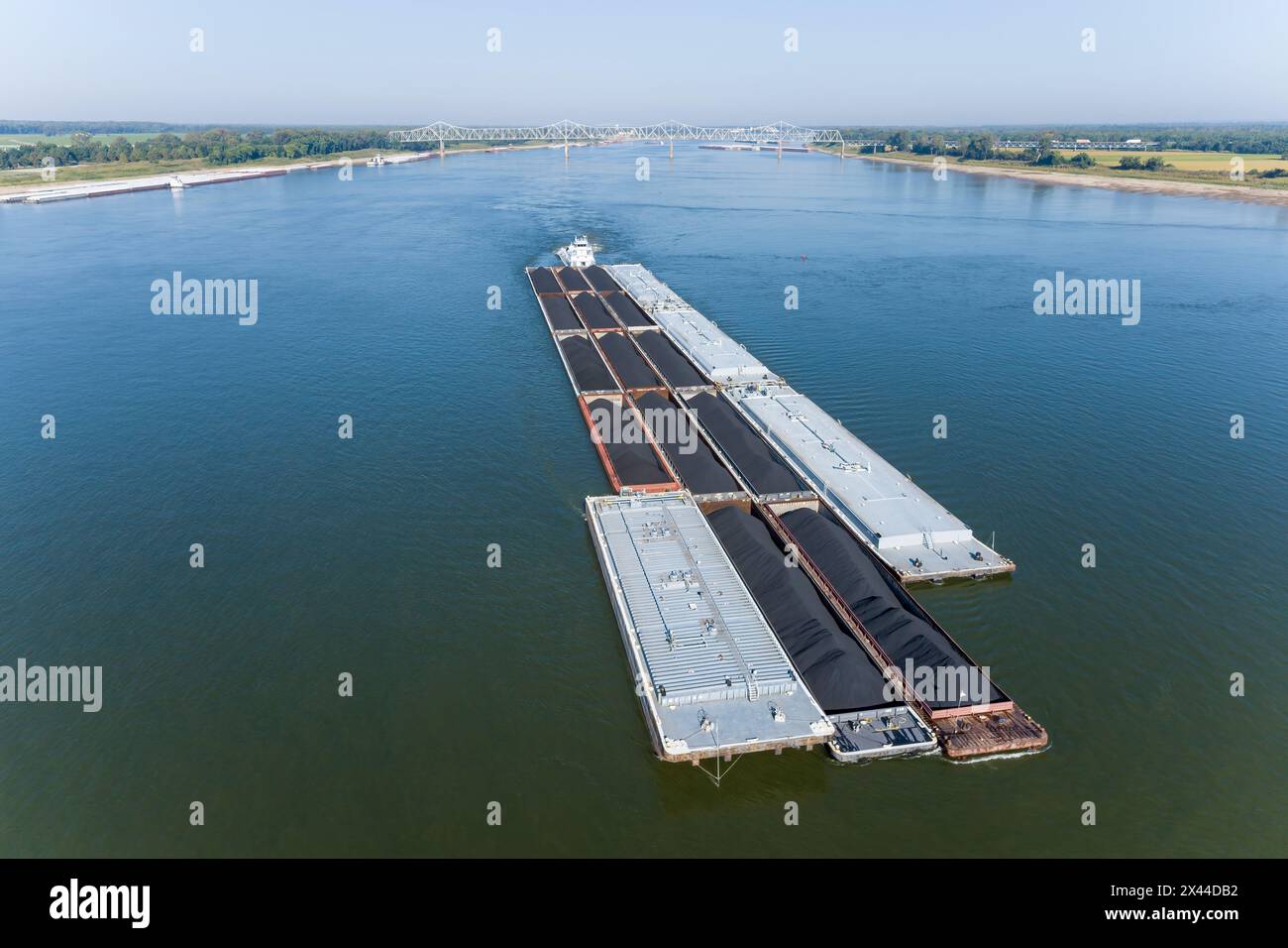 Aereo di chiatta sul fiume Ohio vicino alla confluenza del fiume Ohio e Mississippi, Fort Defiance State Park, Alexander County, Illinois Foto Stock