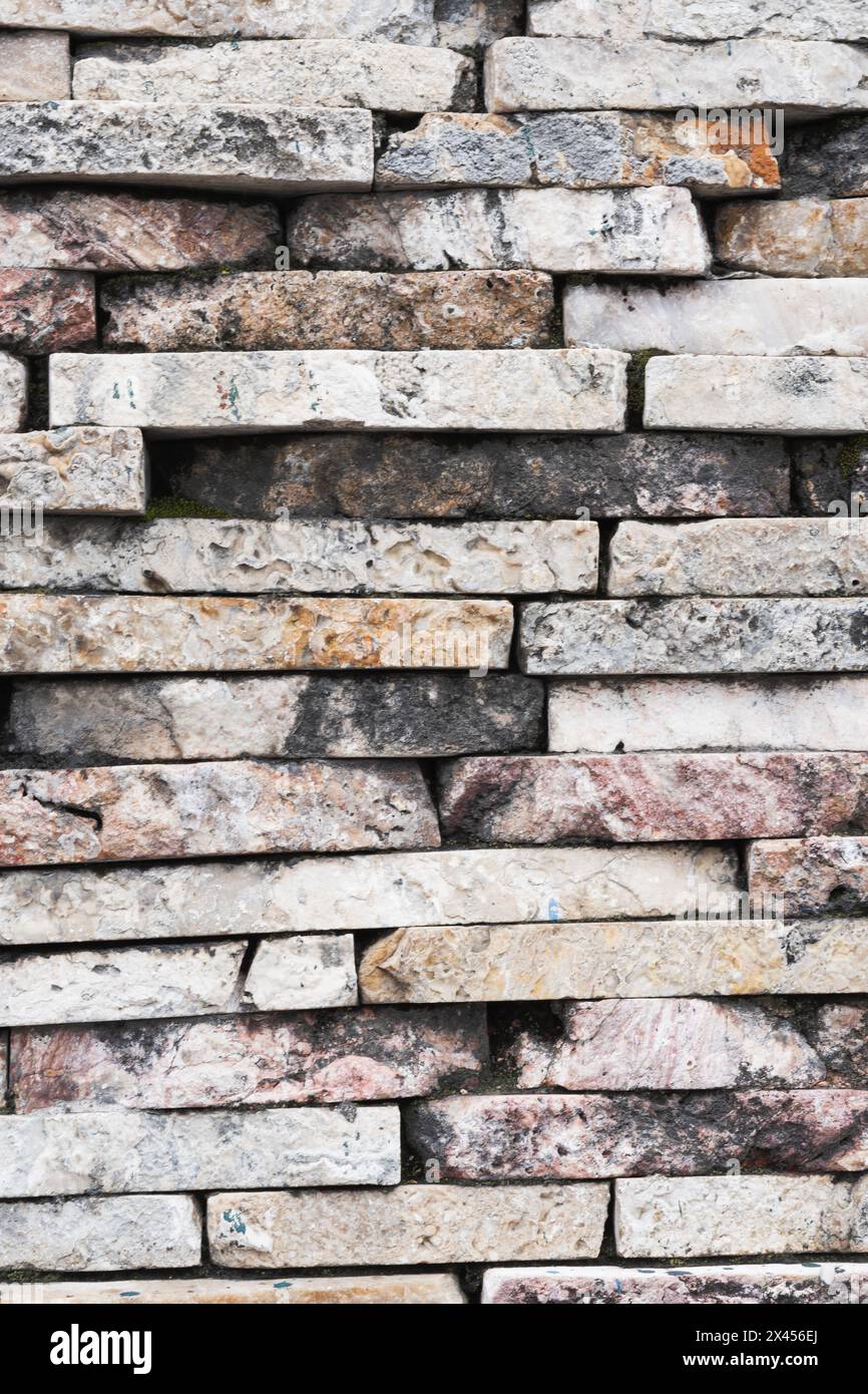 Esplora la bellezza pura della vita cittadina con "Urban Textures", un'accattivante collezione che mostra i dettagli intricati che si trovano negli ambienti urbani, da Foto Stock