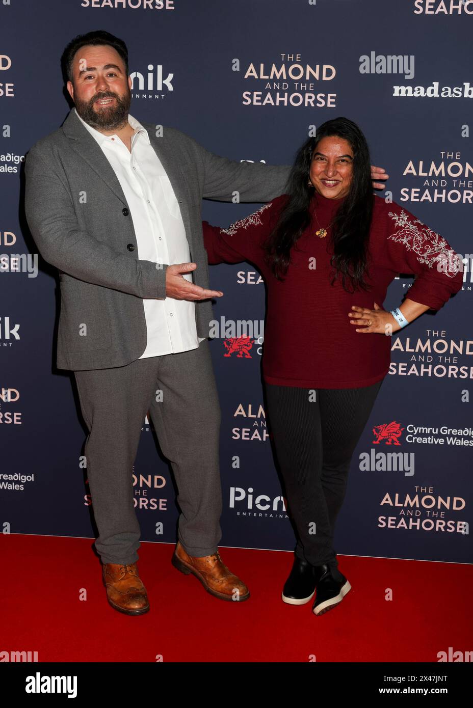 Londra, Regno Unito. 30 aprile 2024. Celyn Jones e Ashanti Omkar partecipano alla premiere britannica Almond & The Seahorse al Vue West End di Leicester Square, Londra. Credito: SOPA Images Limited/Alamy Live News Foto Stock