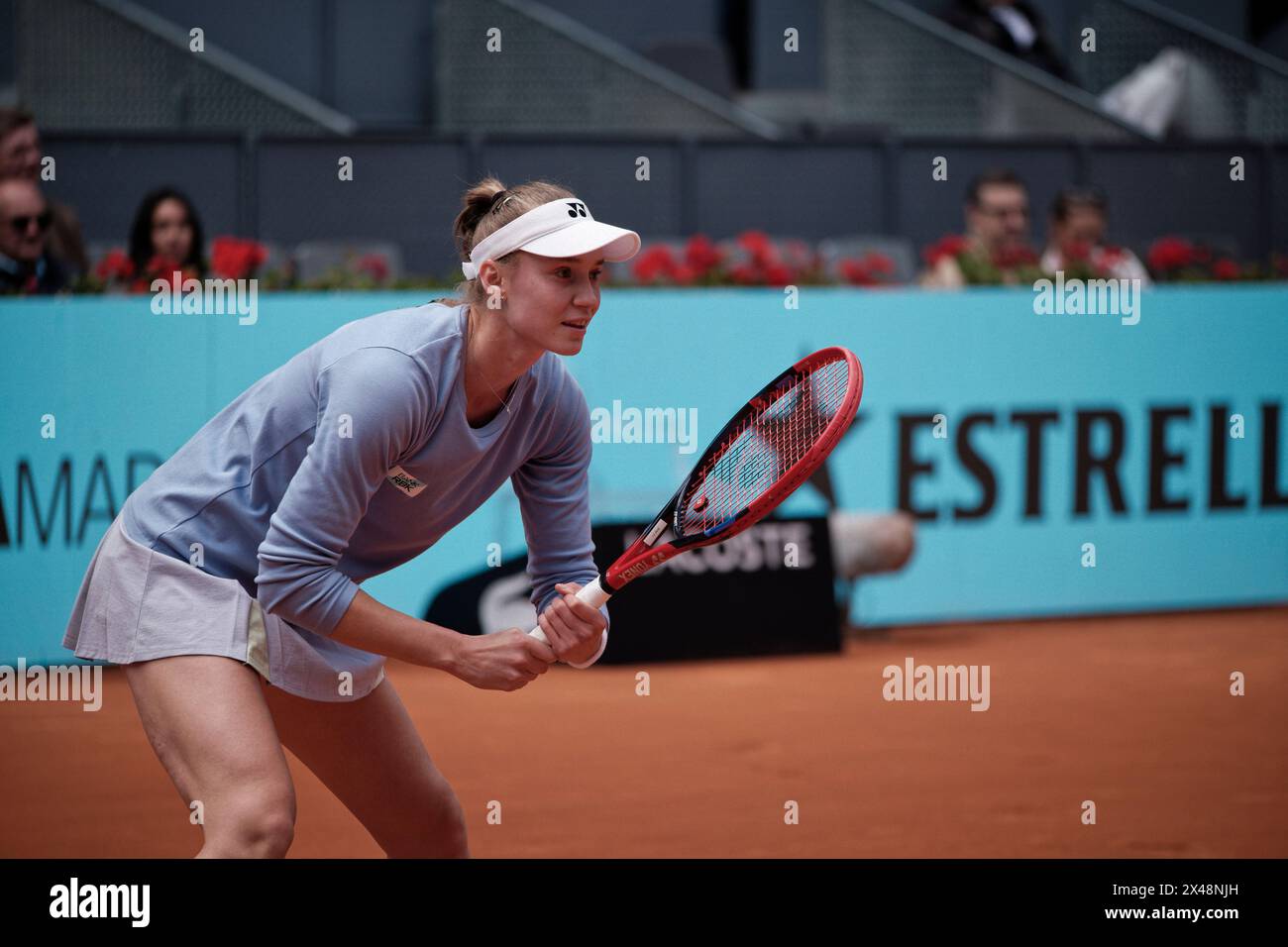 Madrid, Spagna. 1° maggio 2024. Tennis, individuale donne, QF: Mutua Madrid Open tennis WTA QF, Yulia Putintseva (KAZ) V Elena Rybakina (KAZ). Elena Rybakina (KAZ). Crediti: EnriquePSans/Alamy Live News Foto Stock