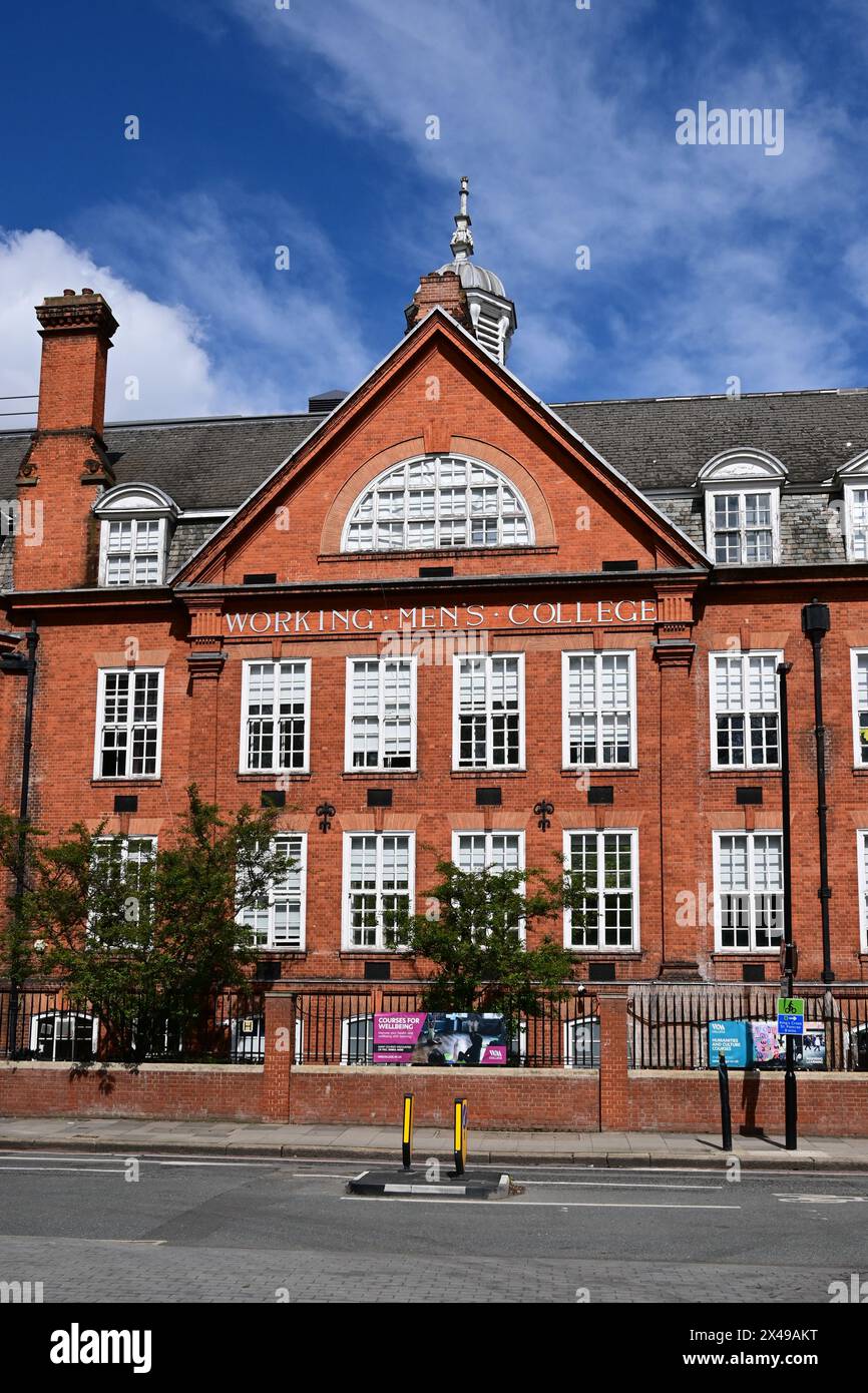 Working Men's College, Crowndale Road, Camden, Londra, Inghilterra, REGNO UNITO Foto Stock