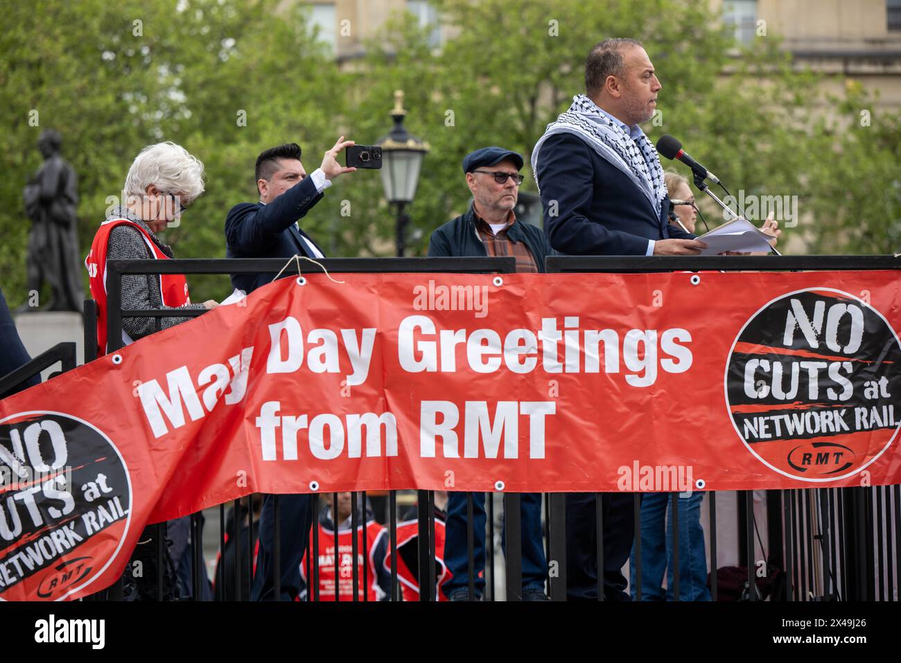 Londra, Regno Unito. 1 maggio 2024. Maggio marzo e raduno Trafalgar Square Londra Regno Unito credito: Ian Davidson/Alamy Live News Foto Stock