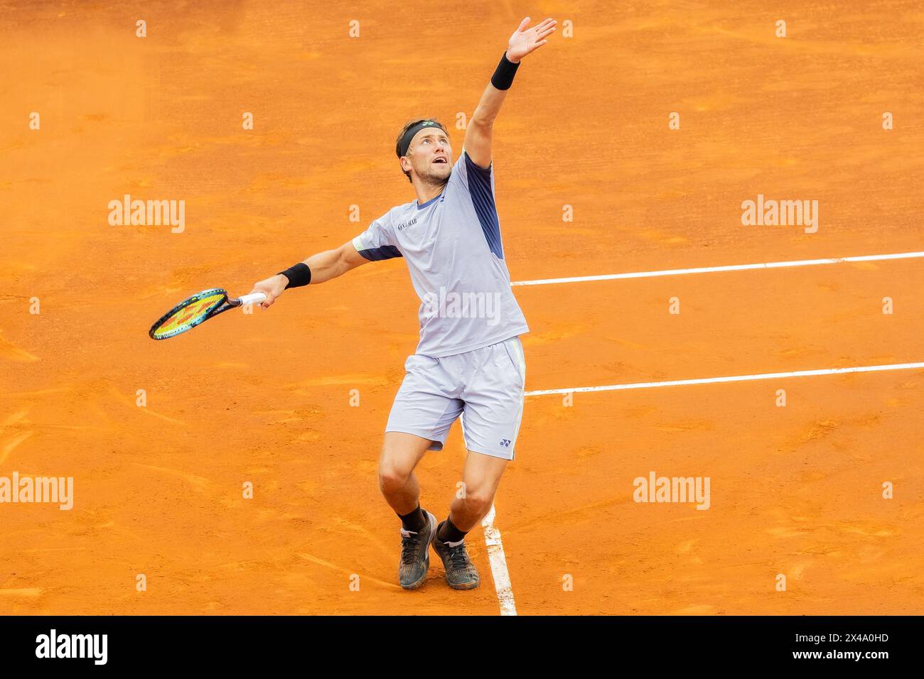 Casper Ruud gioca a tennis su argilla nel 2024 Foto Stock