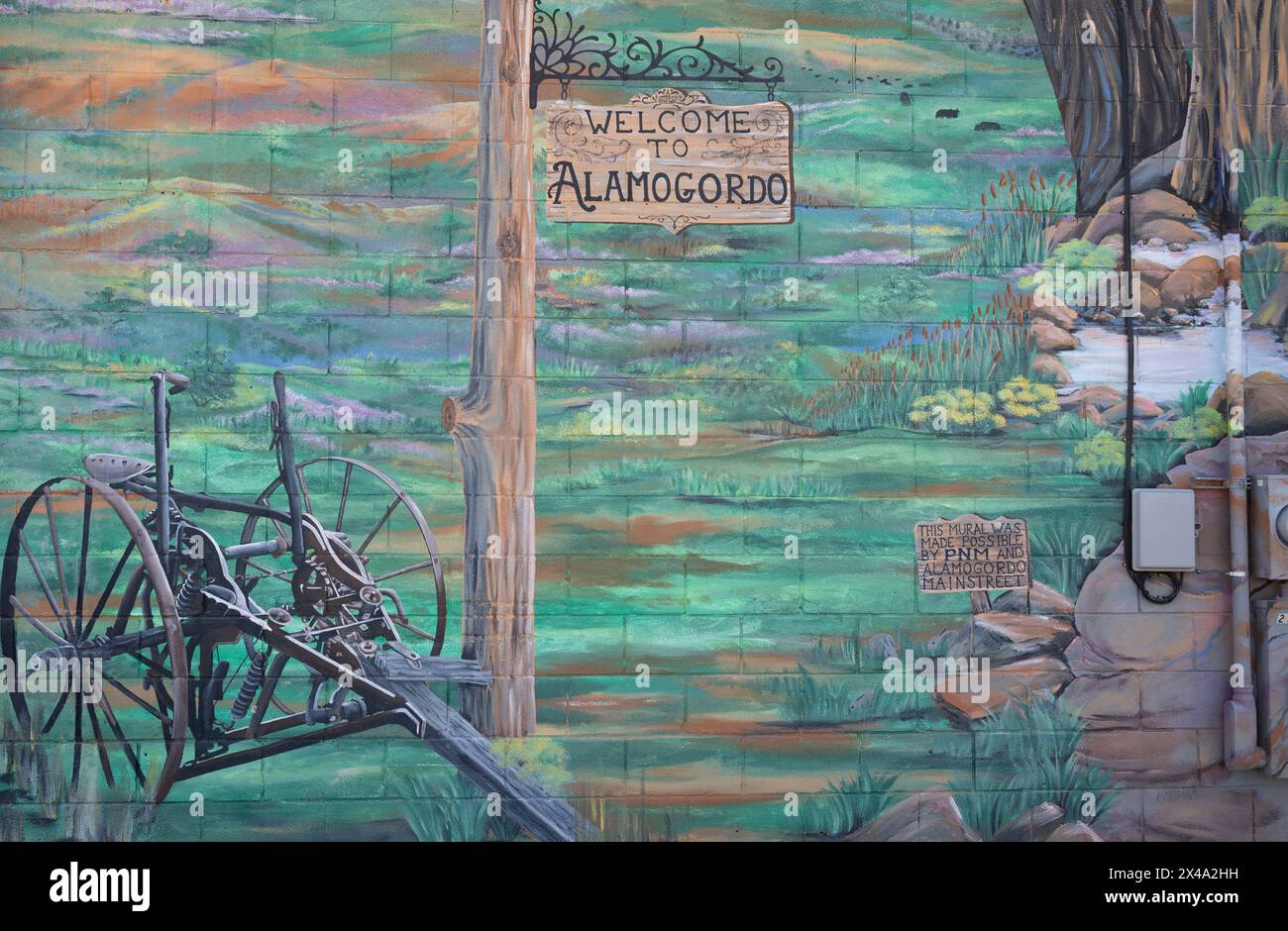 Nel cuore del centro cittadino, un dettaglio del murale di 175' 'colori del nostro passato', raffigura scene storiche della comunità di Alamogordo, NEW MEXICO, sponsorizzato dalla PNM Foto Stock