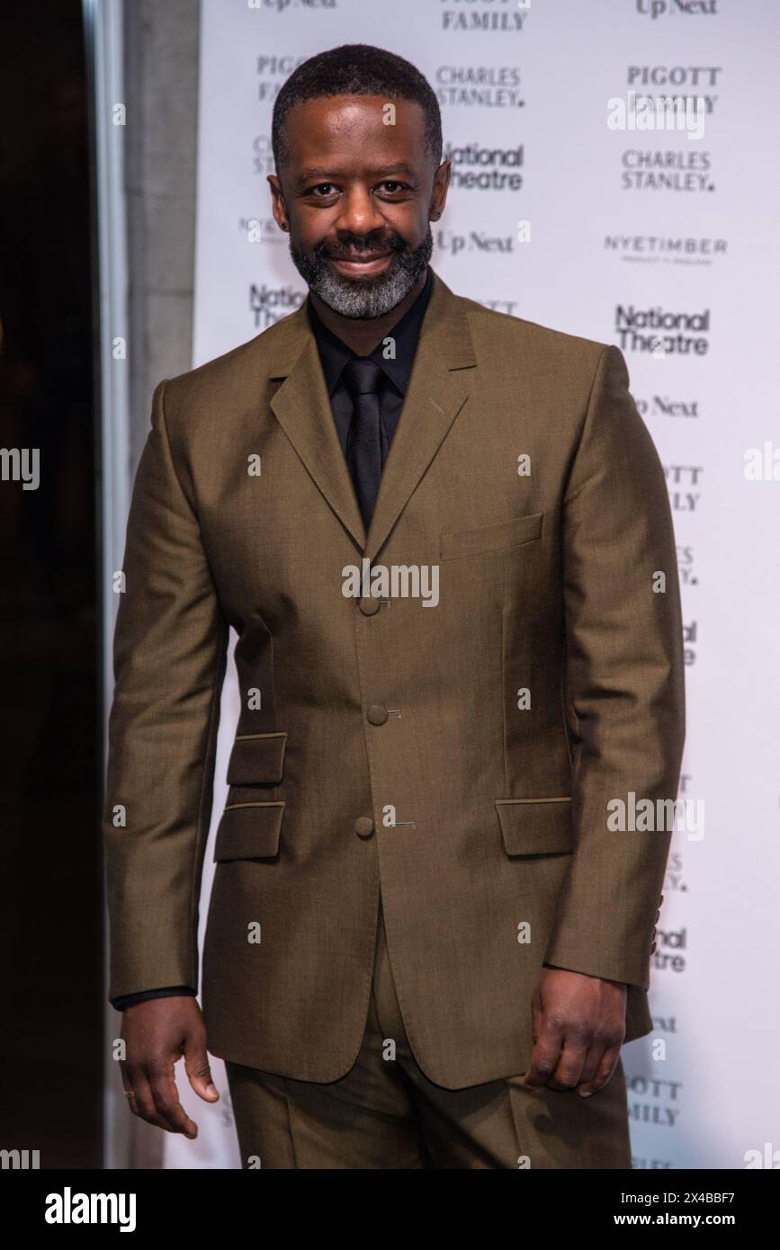 Londra, Regno Unito. 1° maggio 2024. Adrian Lester partecipa al Galà "Up Next" del Teatro Nazionale - arrivi. (Foto di Loredana Sangiuliano/SOPA Images/Sipa USA) credito: SIPA USA/Alamy Live News Foto Stock