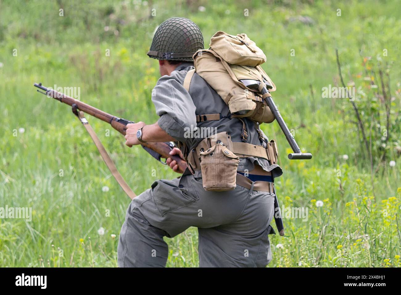 Berretto Paracadutista Americano WWII Taglia 59 Con Toppa Rossa – Riproduzione