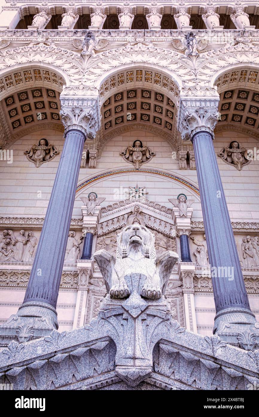 Primo piano della Basilica di Fourviere, Lione, Francia Foto Stock