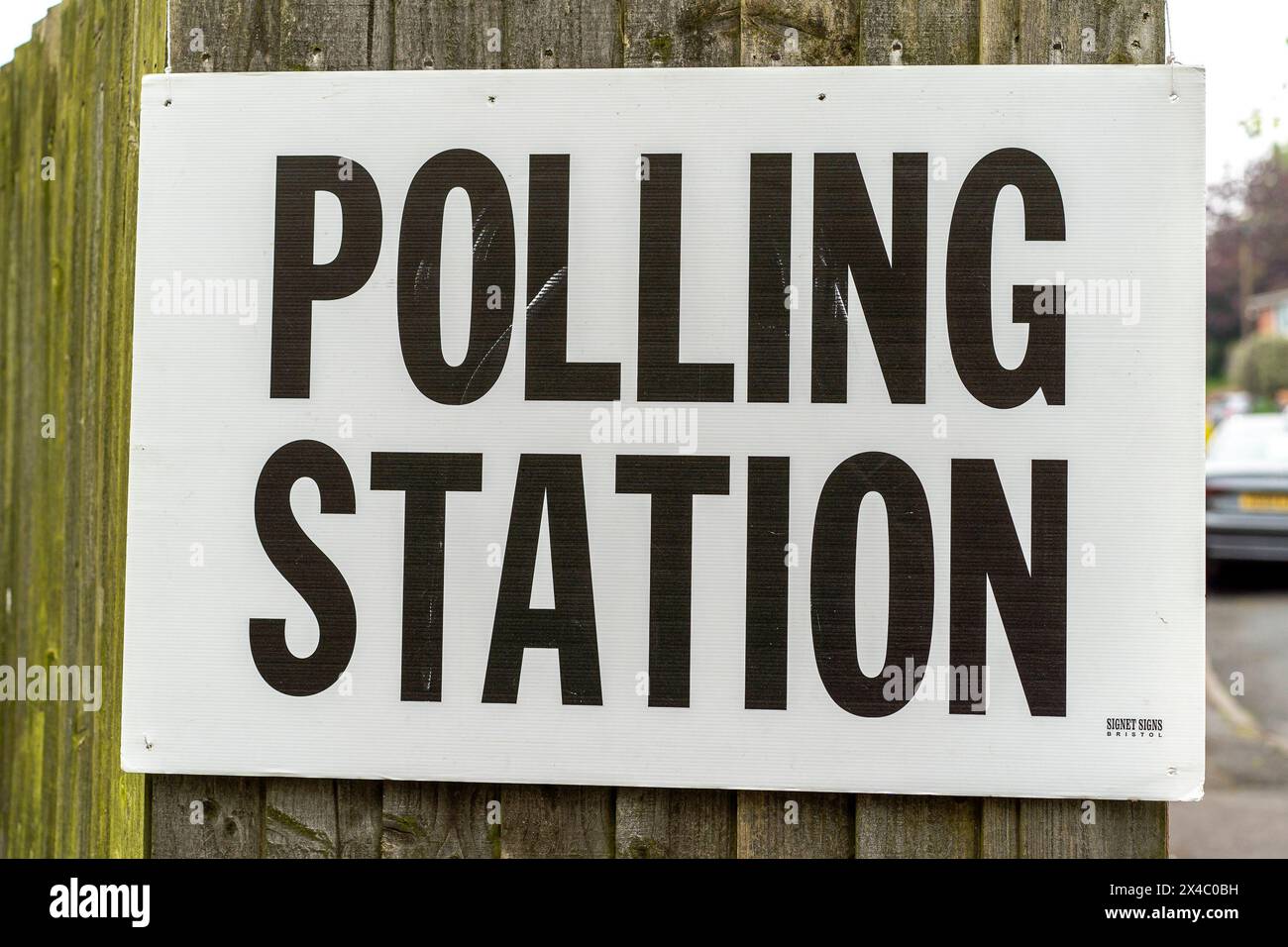 Kidderminster, Regno Unito. 2 maggio 2024. I sondaggi si aprono in tutto il paese per le elezioni locali. Crediti: Lee Hudson/Alamy Live News Foto Stock