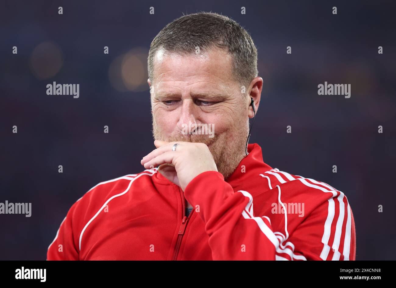 Max Eberl Sport Vorstand FC Bayern MŸnchen vs Real Madrid Fussball UEFA Champions League Halbfinale Hinspirel 30.04.2024 Allianz Arena © diebilderwelt / Alamy Stock Foto Stock