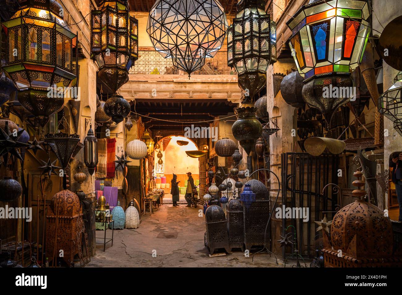 Bellissime lampade e laterali in un negozio - Marrakech, Marocco Foto Stock
