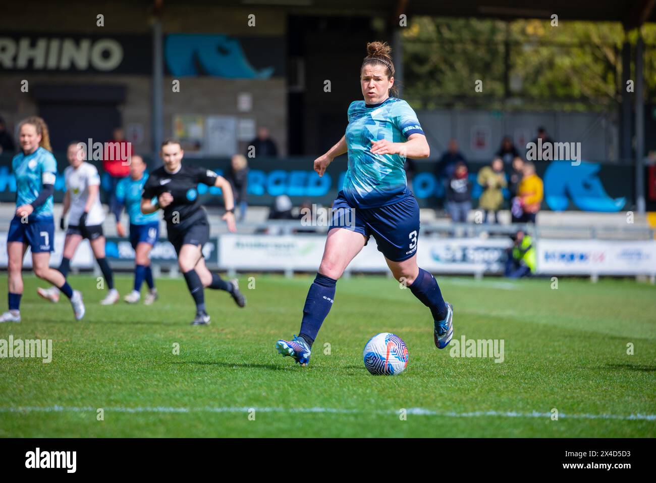 Emma Mukandi nee Mitchell, calciatore professionista per London City Lionesses contro Lewes FC Women 28 aprile 2024, nel Barclays Women's Championship Foto Stock Emma Mukandi nee Mitchell, calciatore professionista per London City Lionesses contro Lewes FC Women 28 aprile 2024, nel Barclays Women's Championship Foto Stock