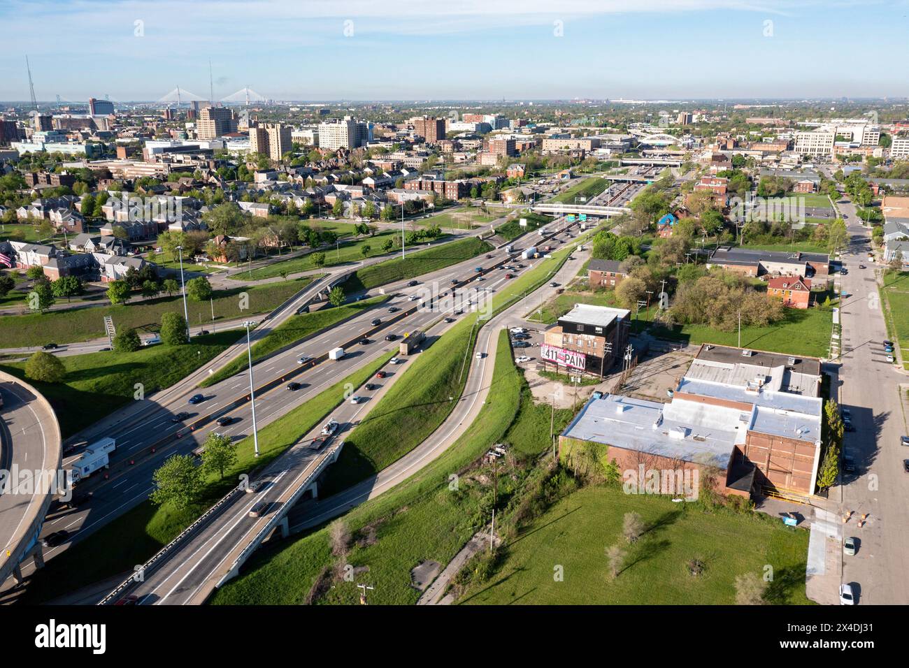 Detroit, Michigan - Interstate 94 nel centro di Detroit, guardando verso ovest. Foto Stock