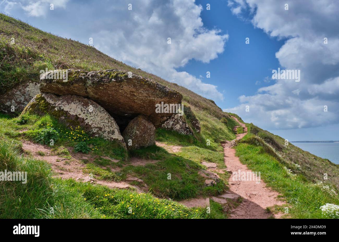 King's Quoit, Manorbier Beach, Manorbier, Pembrokeshire, Galles Foto Stock