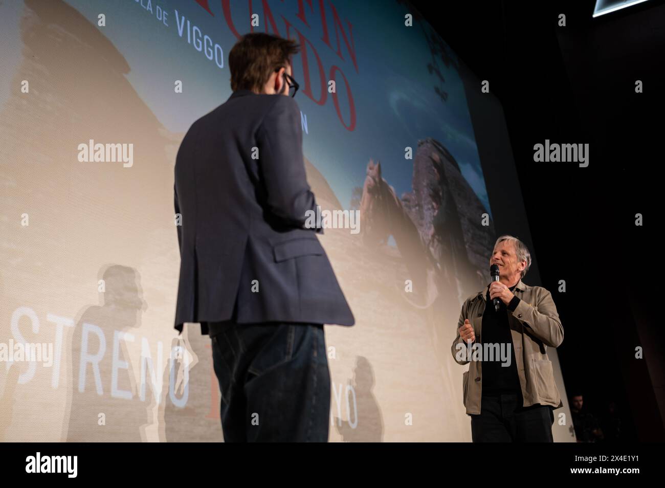 Viggo Mortensen presenta "The Dead Don't Hurt", il nuovo western in cui dirige e interpreta. Saragozza, Spagna Foto Stock