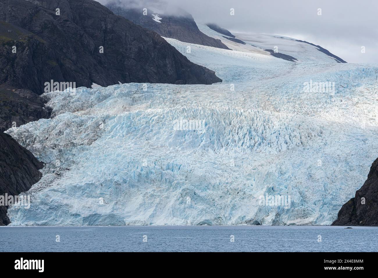 Stati Uniti, Alaska, Parco nazionale dei fiordi di Kenai. Paesaggio con il ghiacciaio Aialik. Foto Stock