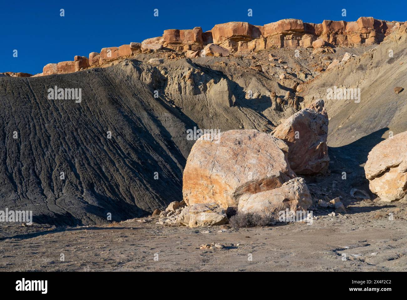 Stati Uniti, Utah. Formazioni geologiche nell'area ricreativa di San Rafael Swell. Foto Stock