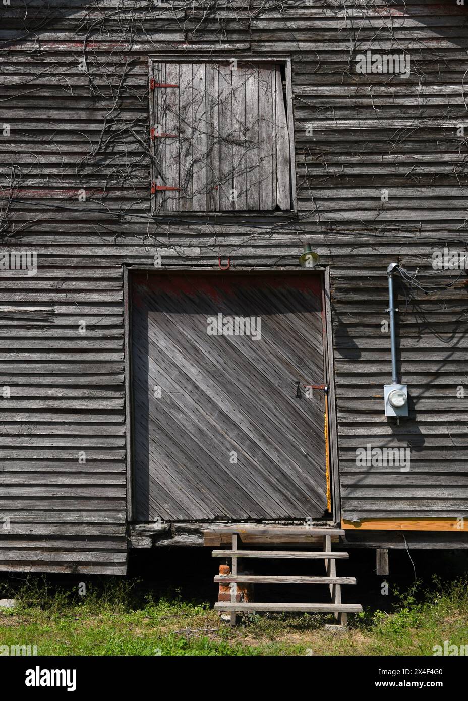 Un vecchio fienile in fase di restauro a Nitta Yuma, Mississippi. Foto Stock
