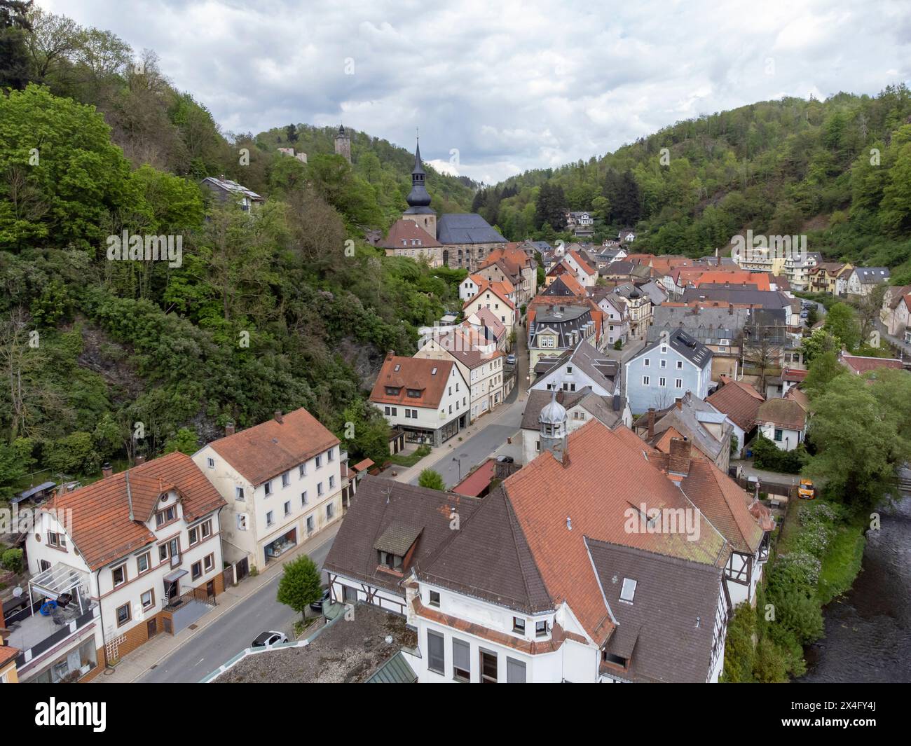 Vista della città di Bad berneck nel Fichtelgebirge, Baviera, Germania Foto Stock