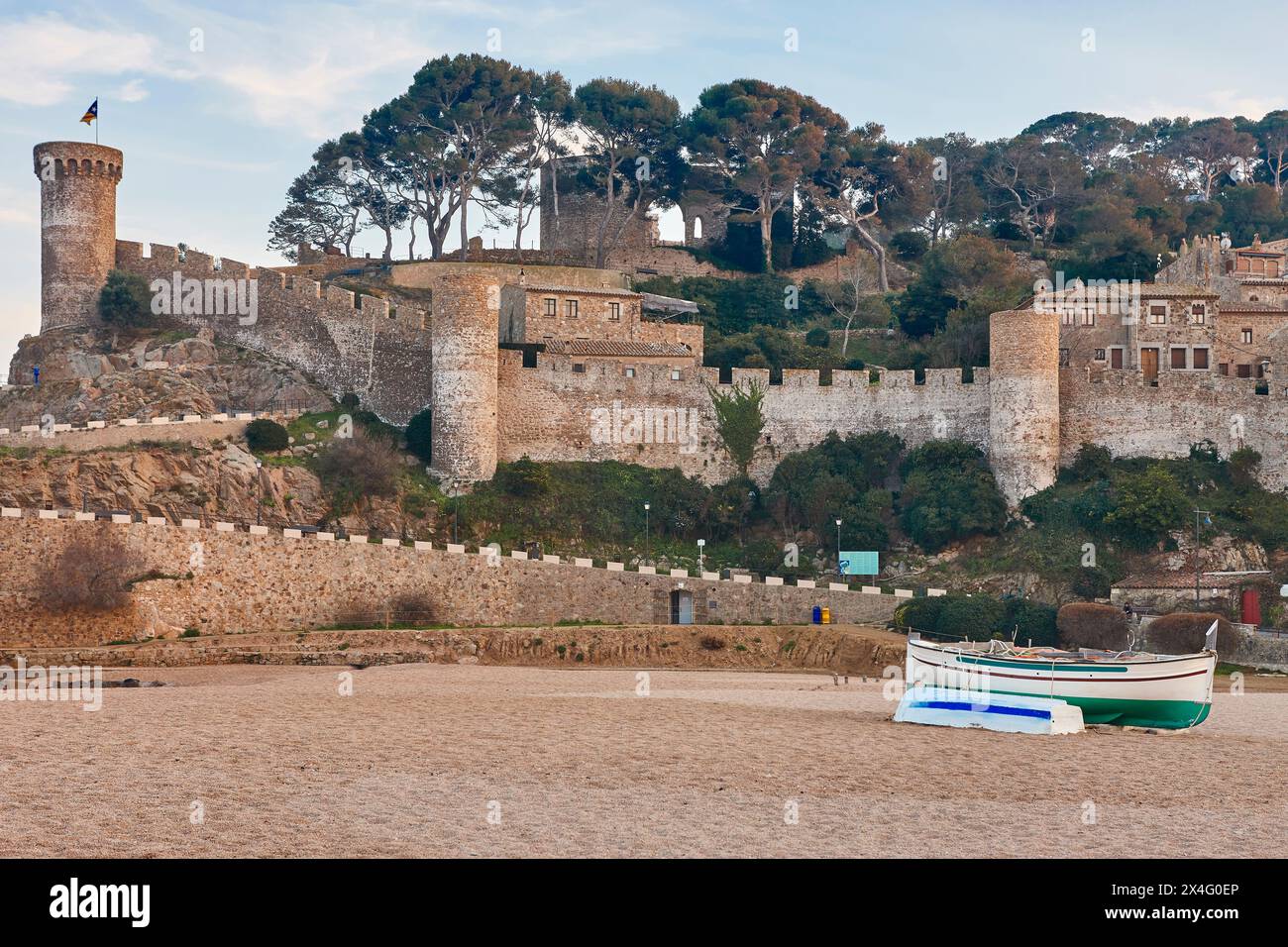 Villaggio mediterraneo di Tossa de Mar. Costa Brava, Catalogna, Spagna Foto Stock