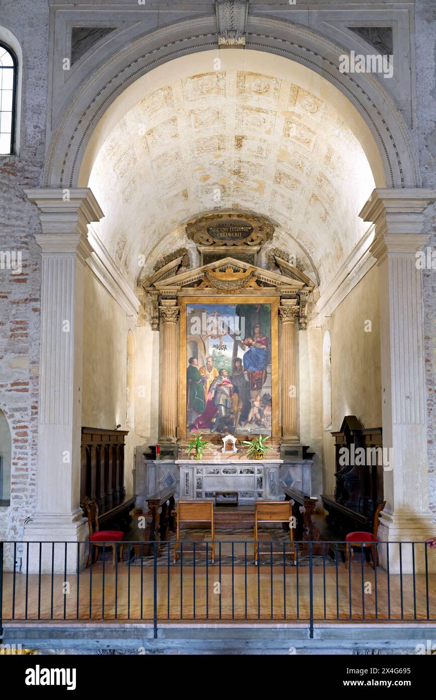 Verona Veneto Italia. Complesso del Duomo di Verona. Chiesa di Sant'Elena Foto Stock