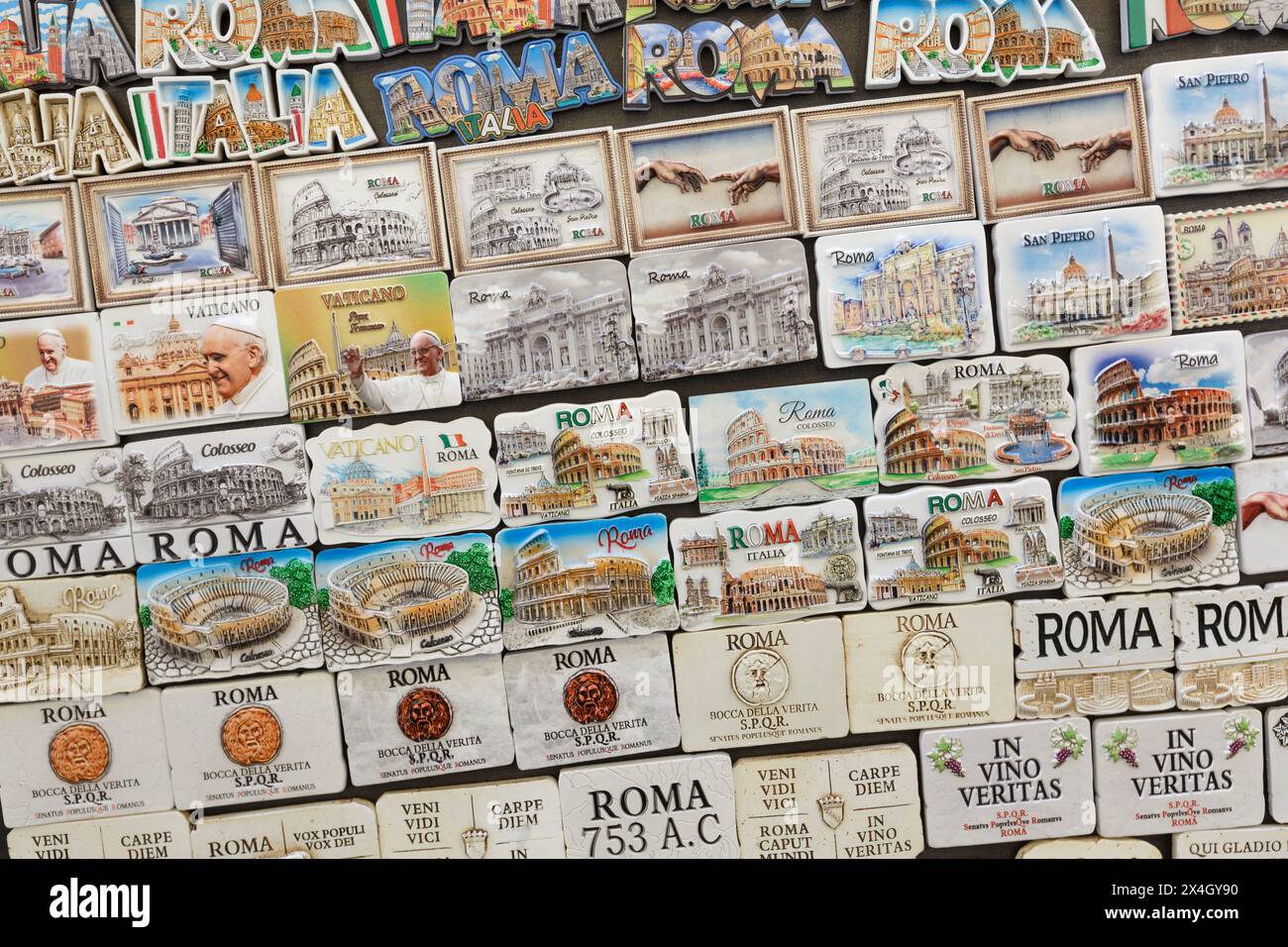 Souvenir frigo magneti , Roma Foto Stock