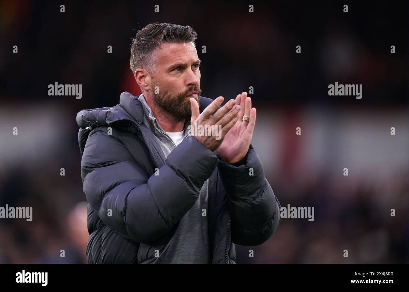 Il manager del Luton Town Rob Edwards prima della partita di Premier League a Kenilworth Road, Londra. Data foto: Venerdì 3 maggio 2024. Foto Stock