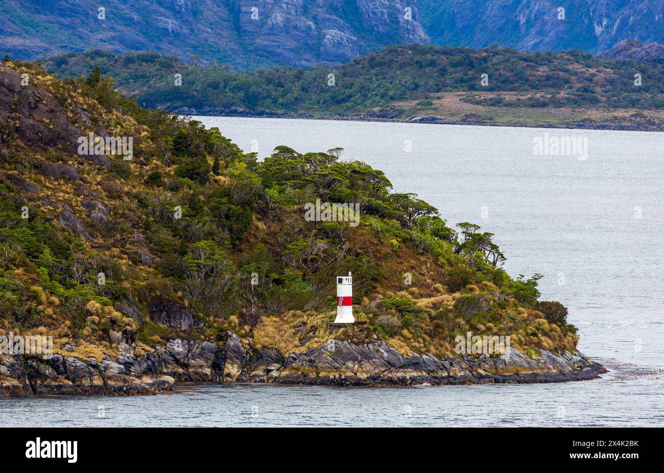 Faro, passaggio interno, fiordi cileni, Cile, Sud America Foto Stock